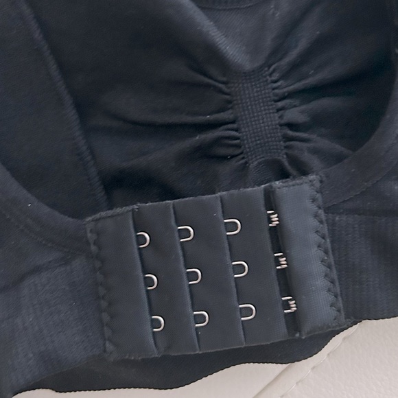 2 for $40. Womens Nursing Bra, Maternity Bra with Removable Pads, Black, US M - Picture 2 of 7